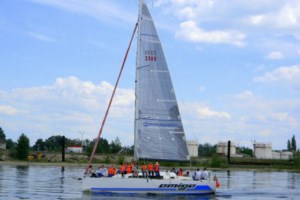 Воспитанники «Патриота» приняли участие в военно-тактической игре и поучились водить парусник