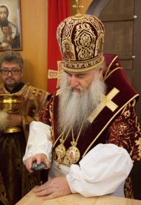 Митрополит Лонгин совершил Великое освящение храма во имя великомученицы Параскевы с. Благодатное Хвалынского района