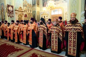 Пасхальная вечерня в храме Покрова Пресвятой Богородицы г.Саратова
