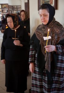 Великое повечерие с чтением канона преподобного Андрея Критского в Свято-Троицком кафедральном соборе г. Вольска