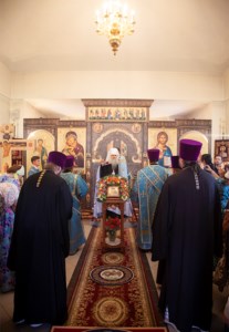 Божественная литургия в храме в честь Владимирской иконы Божией Матери с. Багаевка Саратовского района