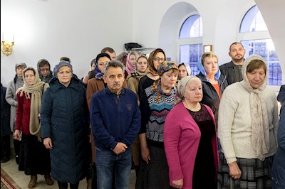 Божественная литургия в храме во имя святых бессребреников и чудотворцев Космы и Дамиана г. Саратова