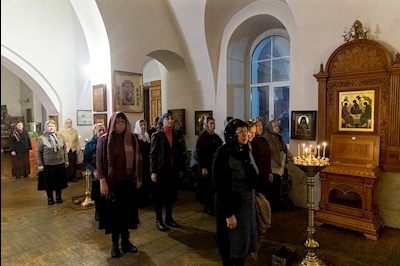 Божественная литургия в Спасо-Преображенском мужском монастыре г. Саратова