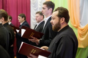 Архиерейский хор Саратовской митрополии выступил в исправительной колонии