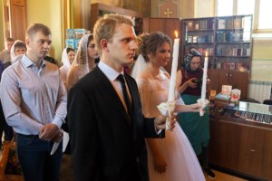 Таинство Венчания в Покровском храме г. Саратова