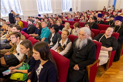 Состоялась открытая лекция о саратовских новомучениках