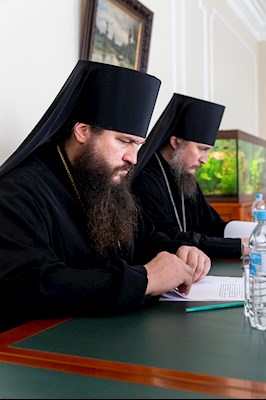 Состоялось заседание Архиерейского совета