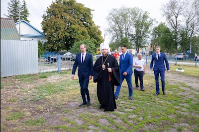 Митрополит Игнатий совершил Великое освящение храма Архангела Михаила с. Курдюм и первую Божественную литургию в новоосвященном храме