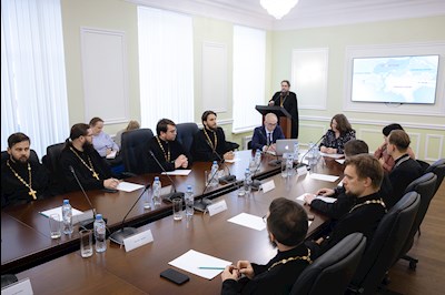 Митрополит Игнатий возглавил заседание Учебного комитета Саратовской епархии