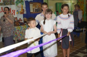 В «Солнечном» прошел конкурс-игра «Краса ненаглядная»