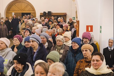 Архиереи Саратовской митрополии совершили Божественную литургию в соборном храме святого благоверного князя Александра Невского г. Ртищево