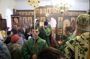Божественная литургия в храме во имя преподобного Сергия Радонежского поселок Юбилейный г.Саратова
