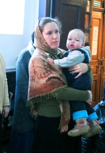 Божественная литургия на Архиерейскоом подворье — в храме в честь иконы Божией Матери «Утоли моя печали» города Саратова