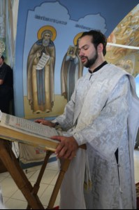 Крещальная литургия в Свято-Троицком соборе Саратова
