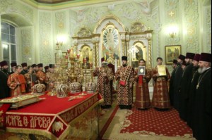 В Саратов принесена чудотворная Феодоровская икона Божией Матери