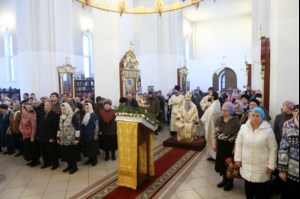 Божественная литургия в храме во имя святого великомученика Георгия Победоносца города Саратова
