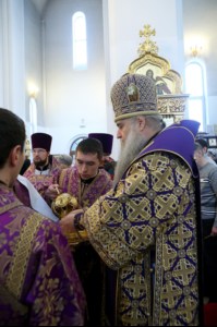Божественная литургия в храме великомученика Георгия Победоносца г. Саратова