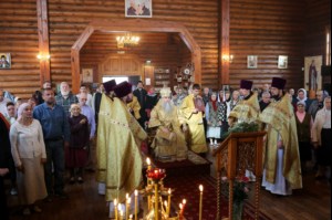 Божественная литургия в храме в честь Сретения Господня г. Саратова