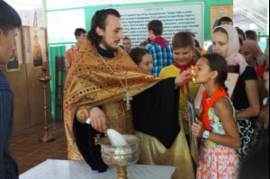 В лагере «Солнечный» прошел традиционный крестный ход