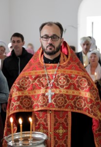 Прихожане строящегося храма святых Адриана и Наталии молитвенно отметили день памяти святых