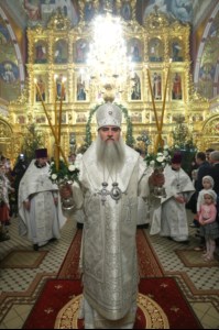 Рождественская Божественная литургия в Свято-Троицком кафедральном соборе Саратова