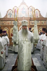 Божественная литургия и панихида в храме во имя святителя и чудотворца Николая на Елшанском кладбище г. Саратова