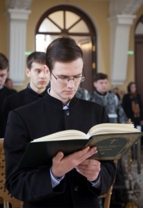 Царские часы на Архиерейском подворье — храме во имя святого апостола и евангелиста Иоанна Богослова при Саратовской православной духовной семинарии
