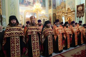 Пасхальная вечерня в храме Покрова Пресвятой Богородицы г.Саратова