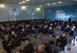 Архиерейский мужской хор выступил с концертом в исправительной колонии №2