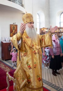 Божественная литургия в храме во имя святых первоверховных апостолов Петра и Павла г. Аткарска