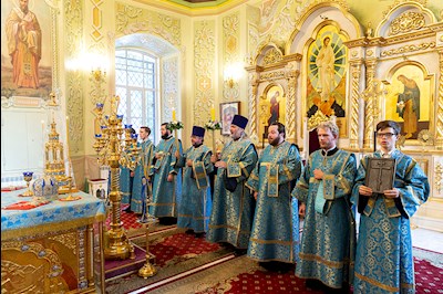 Всенощное бдение в Покровском храме г. Саратова