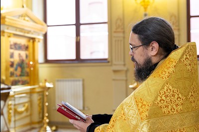 В Саратове открылись курсы для распространителей церковной утвари