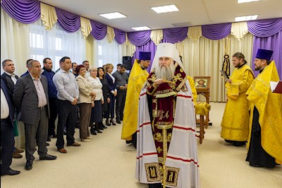 Митрополит Лонгин освятил новое здание детского сада в Татищево