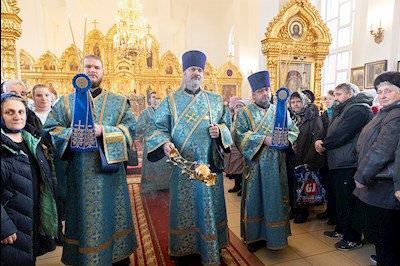 Божественная литургия в храме в честь Казанской иконы Божией Матери г. Саратова