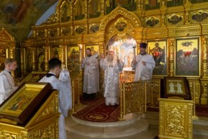 Митрополит Лонгин совершил чин Великого освящения воды