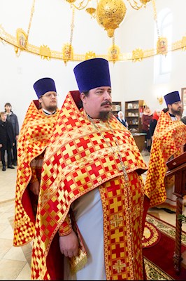 Божественная литургия в храме Воскресения Христова г. Саратова