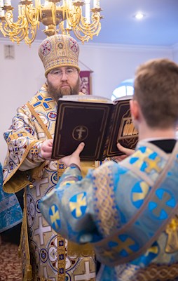 Митрополит Игнатий совершил Божественную литургию в храме в честь иконы Божией Матери «Скоропослушница» г. Шиханы Вольского района