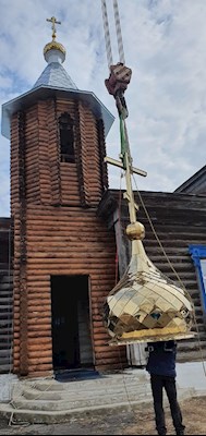На храм в честь иконы Божией Матери «Всецарица» установлен центральный купол