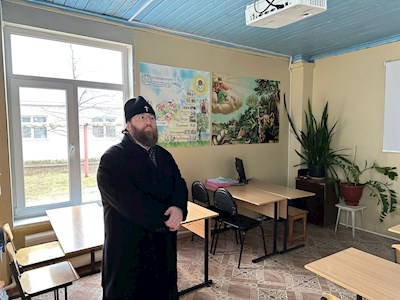 Митрополит Игнатий посетил Успенский храм г. Покровска