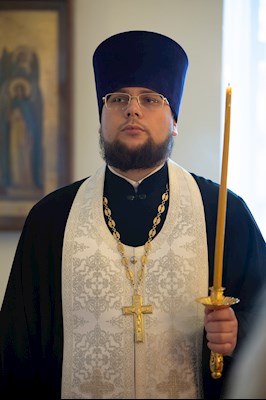 Совершена панихида по саратовским святителям
