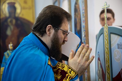 Митрополит Игнатий совершил Великое освящение храма в честь иконы Божией Матери «Спорительница хлебов» с. Кувыка и первую Божественную литургию в новоосвященном храме