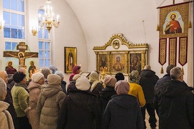 Архиереи Саратовской митрополии совершили Божественную литургию в соборном храме святого благоверного князя Александра Невского г. Ртищево