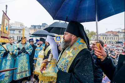 В Саратове прошел традиционный крестный ход с Казанской иконой Божией Матери