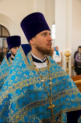 Митрополит Игнатий совершил Божественную литургию в храме святого апостола и евангелиста Иоанна Богослова с. Казанла Базарно-Карабулакского района