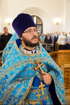 Митрополит Игнатий совершил Божественную литургию в храме святого апостола и евангелиста Иоанна Богослова с. Казанла Базарно-Карабулакского района