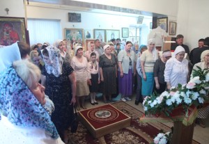 Божественная литургия в храме во имя святого апостола и евангелиста Иоанна Богослова г.Саратова