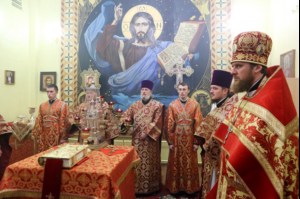 Божественная литургия в храме во имя мучениц Веры, Надежды, Любови и матери их Софии поселка Светлый Татищевского района