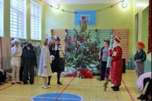 Священник стал гостем Новогодней елки в школе-интернате