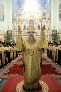 Митрополит Лонгин совершил Великую Рождественскую вечерню в Покровском храме Саратова