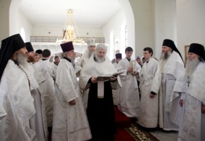 Божественная Литургия в Cвято-Никольском мужском монастыре г. Саратова